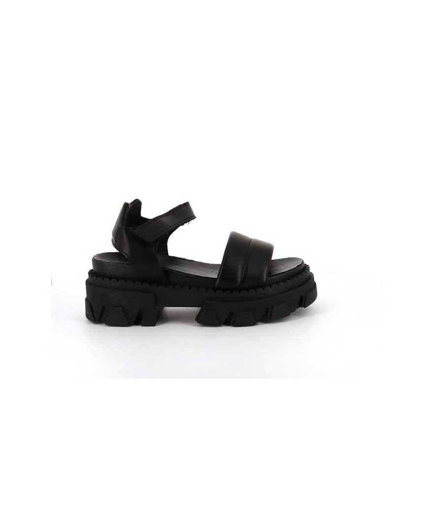 Osmose Sandale Jad Realisee En Italie En Cuir Lisse Noir Hot