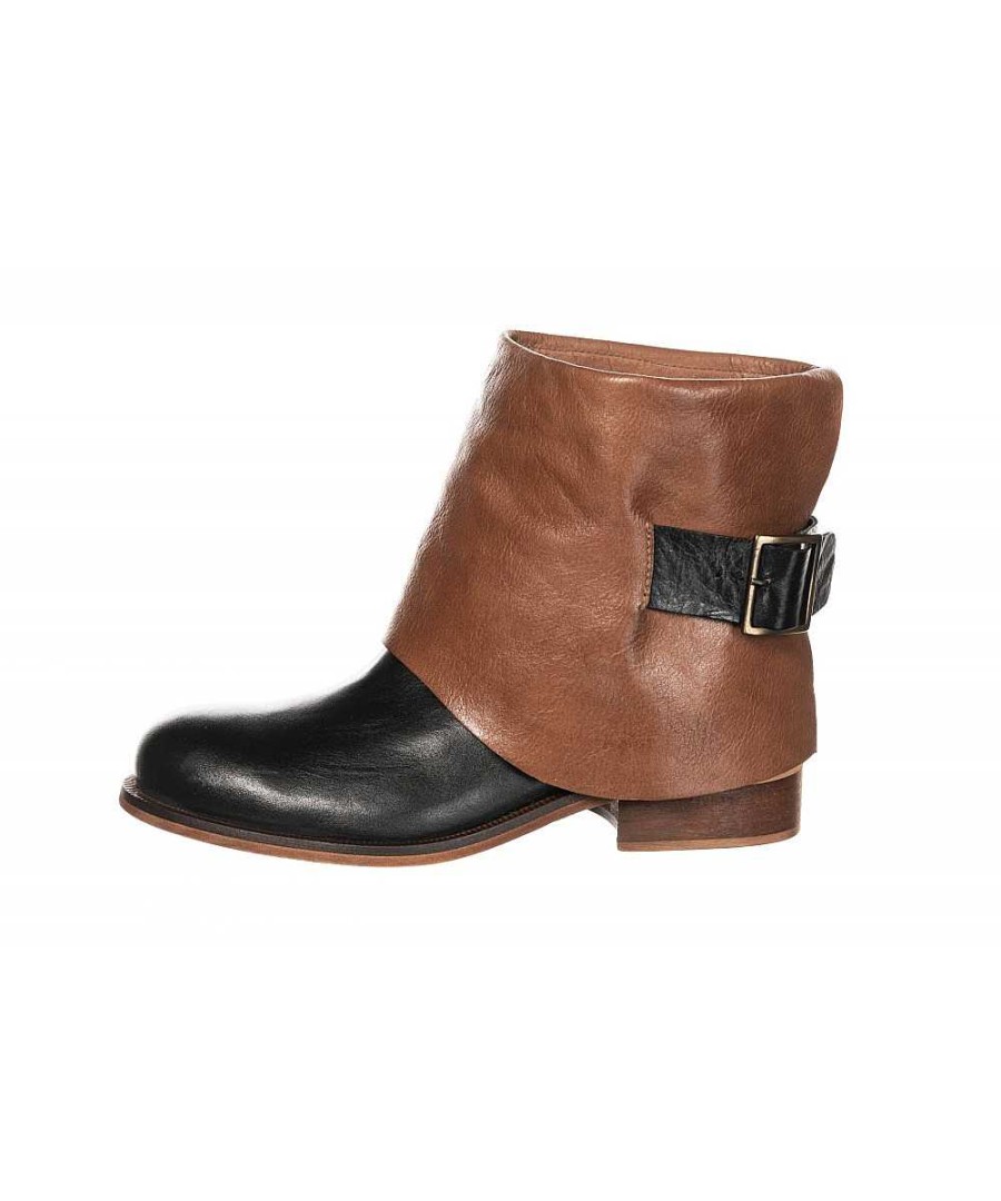 Osmose Boots En Cuir Bi Couleur Noir Et Camel, Osmose Shoes Paris. Wholesale