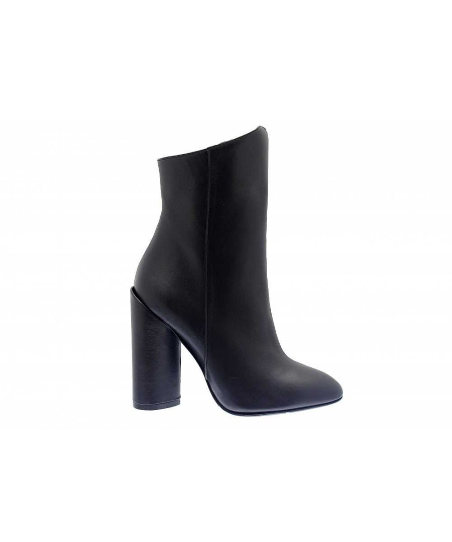 Osmose Feminite Tout En Style: Bottine Cuir Noir A Bout & Talon Rond Osmose Online